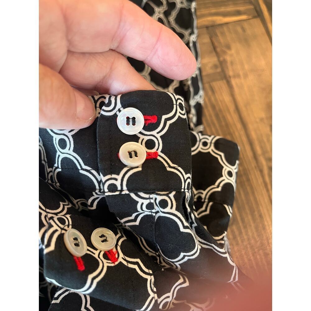 Talbots Woman Top Blouse 22W Plus Black White Short Sleeve Non Iron Geometric - Picture 9 of 9
